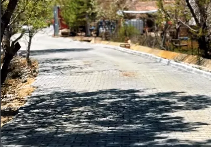 GÜZELYURT MAHALLESİNDE ORTAK KULLANIM ALANLARI YENİLENDİ